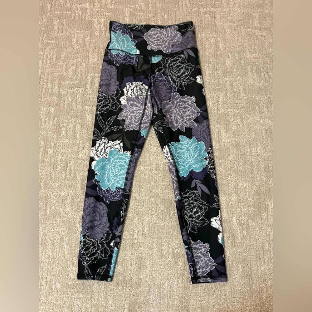 Jessica Simpson Black and Blue Floral Women’s Leggings
